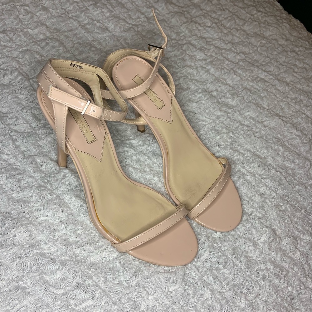 Nude sandals